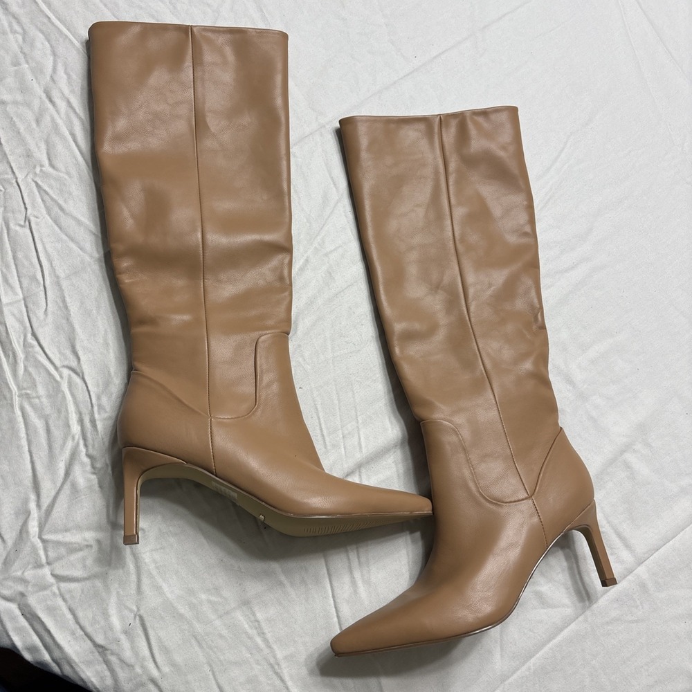Billini‎ Huda Boot Size 9